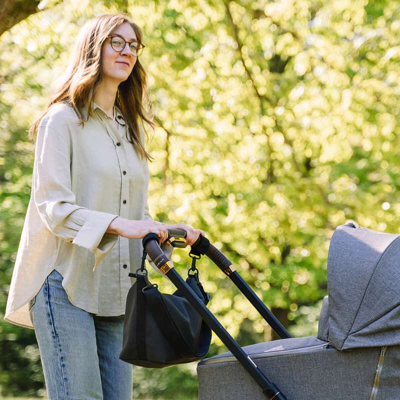 Done By Deer Barnvagnsväska - Svart