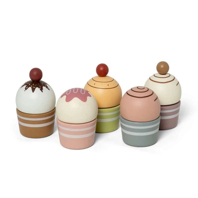 MaMaMeMo Lekmat i Trä - Cupcakes På Tårtfat
