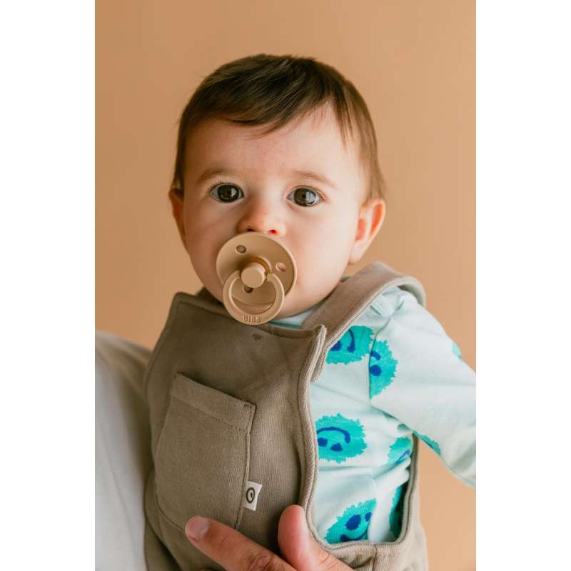 Bibs Rund Colour Napp - strl. 2 - naturgummi - Taupe