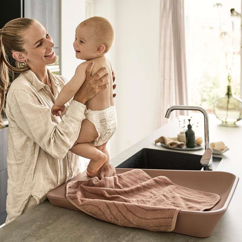 Leander Matty™ skötbädd - Lera