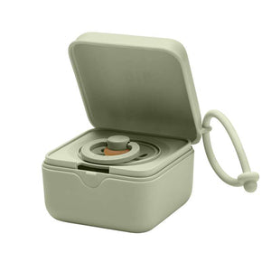BIBS Tillbehör Nappbox - Suttebox med plats för 3 nappar - Salvia 