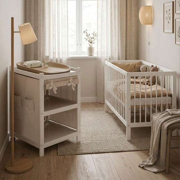 Hoppekids IDA-MARIE Bundle - Babyseng m. Hørmadras og IDA-MARIE Puslebord m. Forhæng - Sand