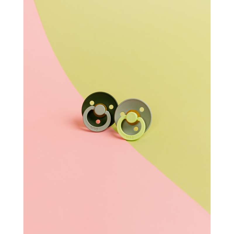 BIBS Rund Colour napp - strl. 2 - naturgummi - Studio - Fusion - Salvia/Jaktgrön Mix 