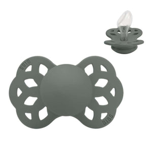 BIBS Anatomisk Infinity Sut - strl. 2 - Silikon - Pine 