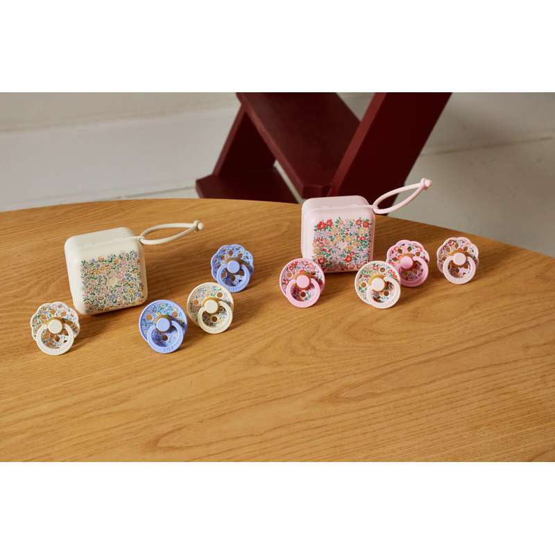 BIBS Rund Colour napp - 2-Pack - strl. 1 - naturgummi - Liberty - Oscar Meadow/Petal Mix 