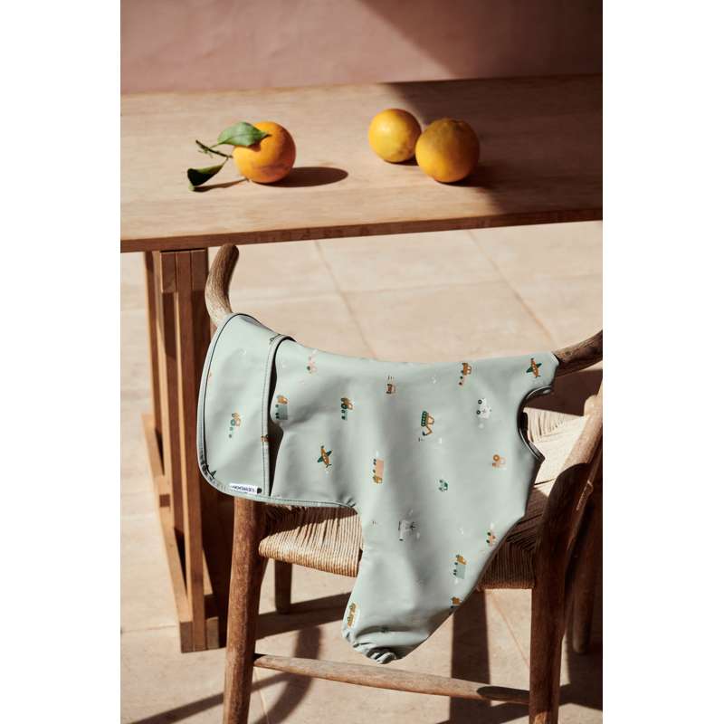 Liewood Merle Cape Bib Matförkläde - Fordon - Dovblå Mix 