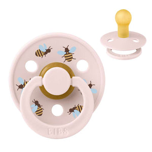 BIBS Rund Colour Napp - Str. 1 - Naturgummi - Bumblebee Studio - Petal