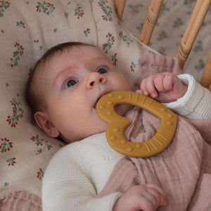 BIBS Play - Baby Bitie Bitring - Hjärta - Mustard