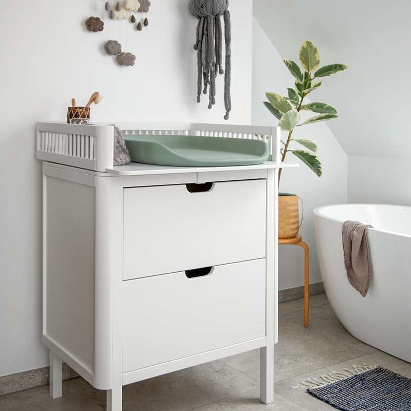 Sebra Sängen och Skötbordet m. Tillbehör - Classic White - Deluxe Bundle 5 