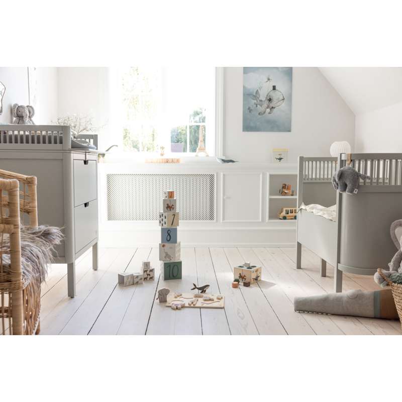 Sebra Säng och Skötbord m. Tillbehör - Stone Grey - Deluxe Bundle 1 